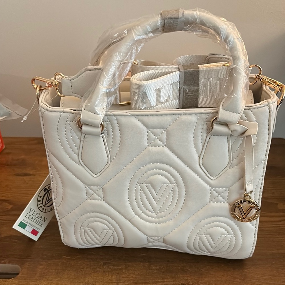 Badgley Mischka Quilted Cream Satchel